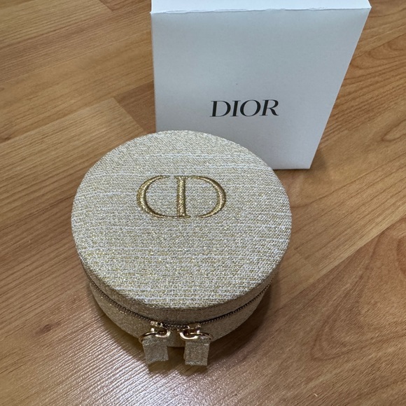 2024 Holiday Limited Edition Dior Jewelry Pouch Case Bag - Picture 10 of 12